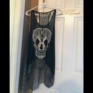 Sleeveless Skulls Shirt